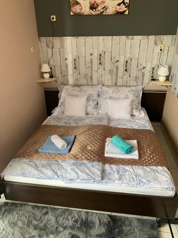 Furo-Lak 1 Apartman Hajdúszoboszló Eksteriør bilde