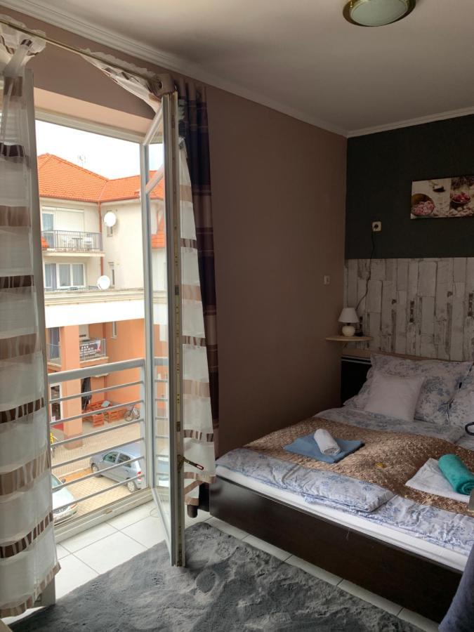 Furo-Lak 1 Apartman Hajdúszoboszló Eksteriør bilde